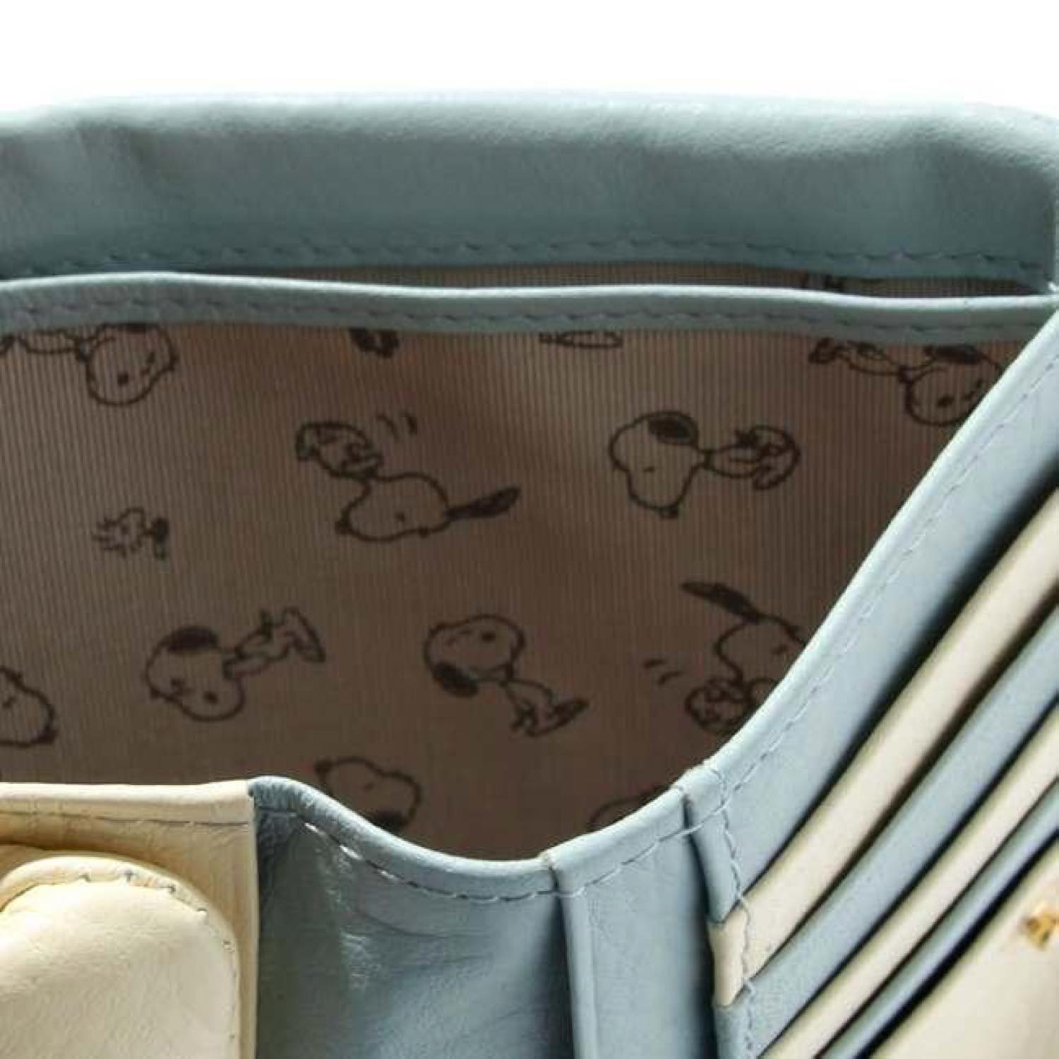 SNOOPY/スヌーピー/PEANUTS/ピーナッツ/スモーキーパステル/ がま口二つ折れ/本革