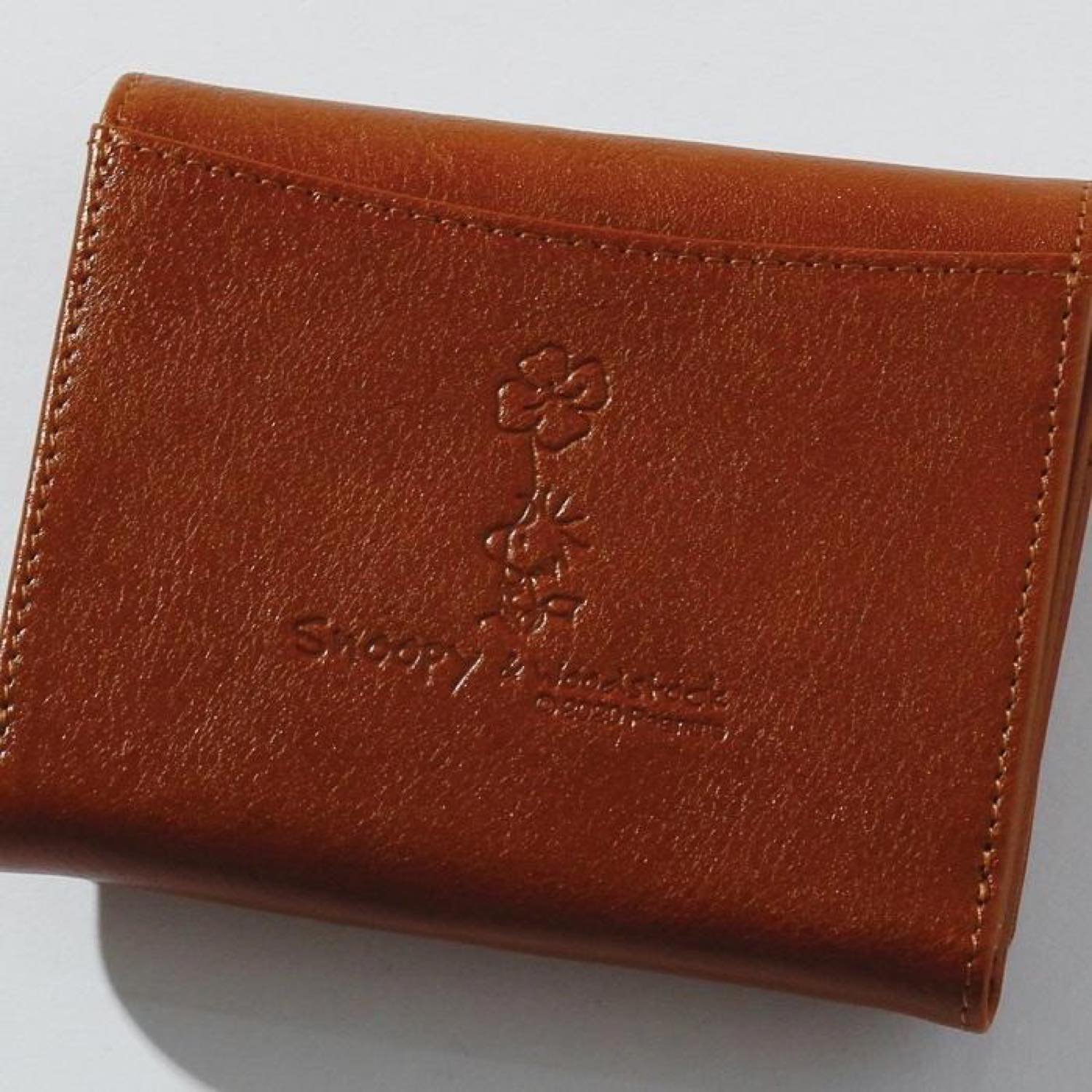SNOOPY/スヌーピー/PEANUTS/ピーナッツ/FACE/二つ折れ財布/本革